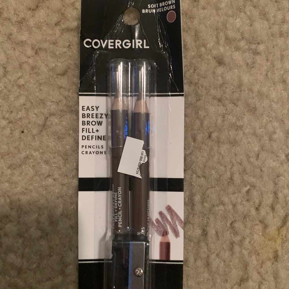 Eyeliner/brow pencil with sharpener